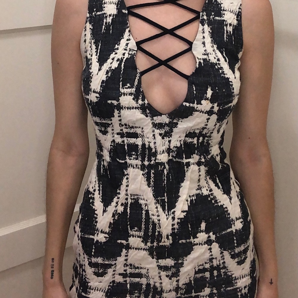 Women’s Printed Sleeveless Dress
